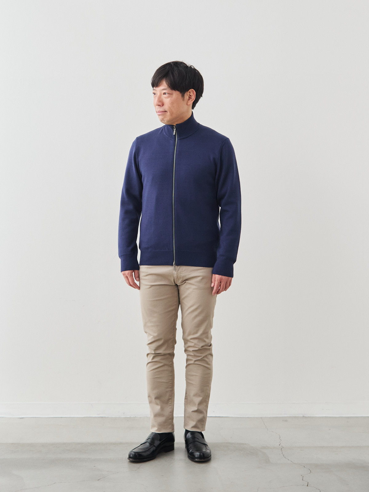 モデル 171cm 70kg サイズ L