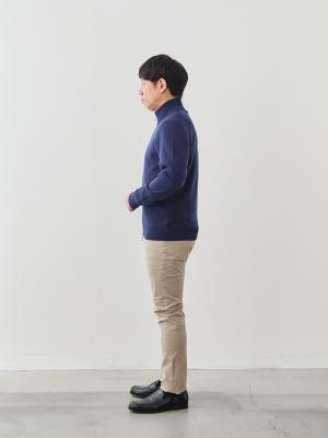 モデル 171cm 70kg サイズ L