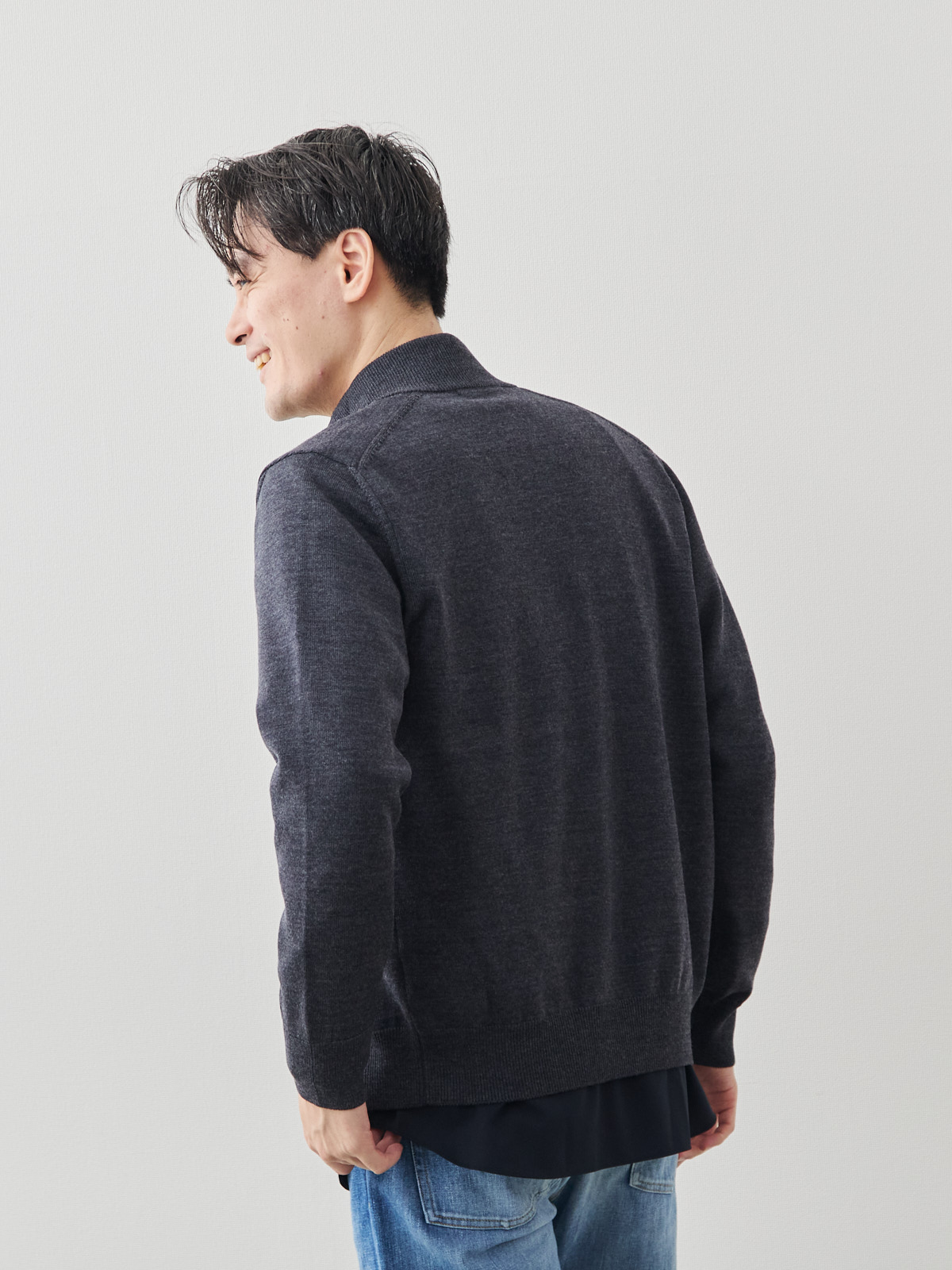 モデル 181cm 71kg サイズ L