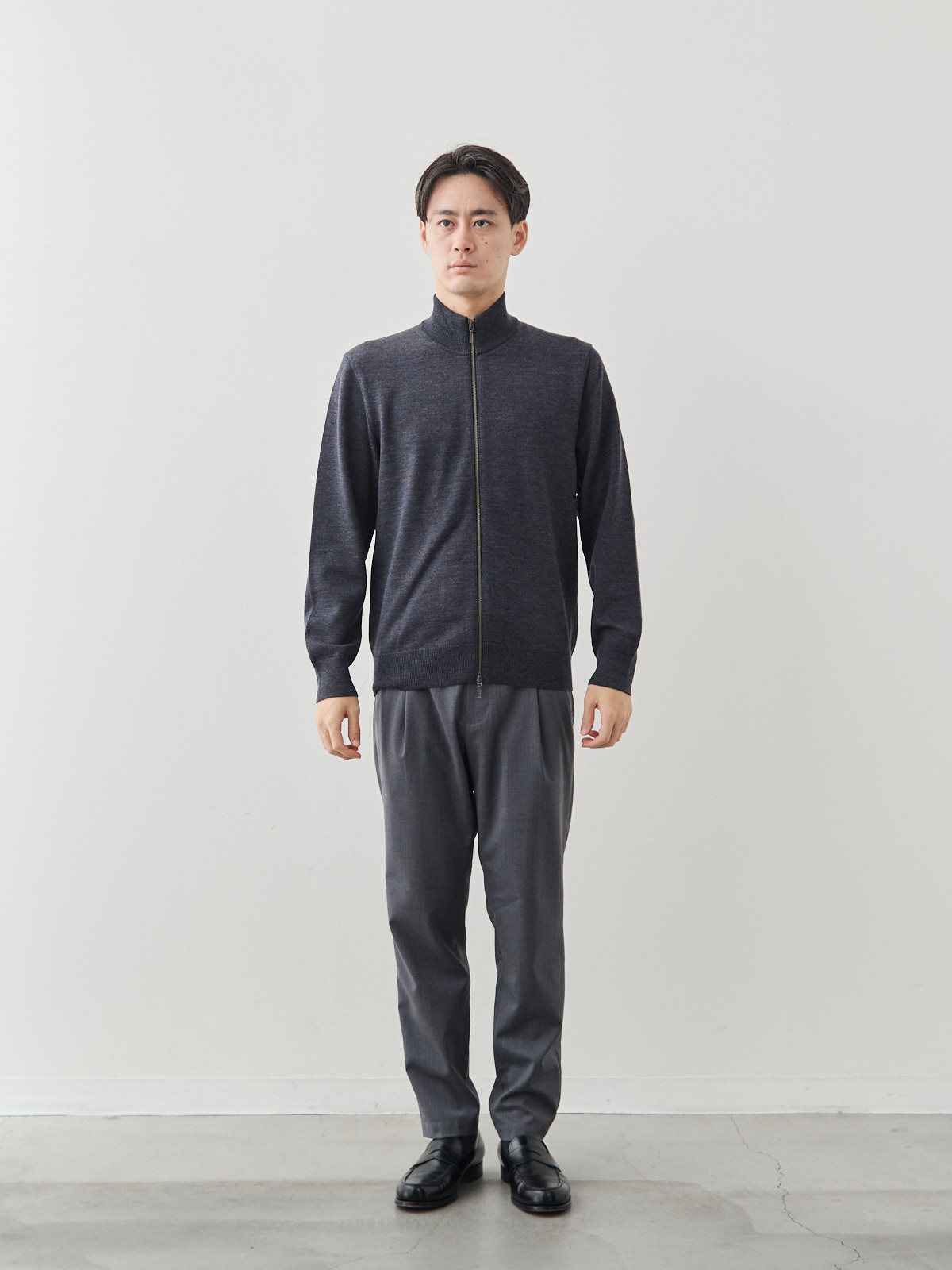 モデル 181cm 71kg サイズ LL