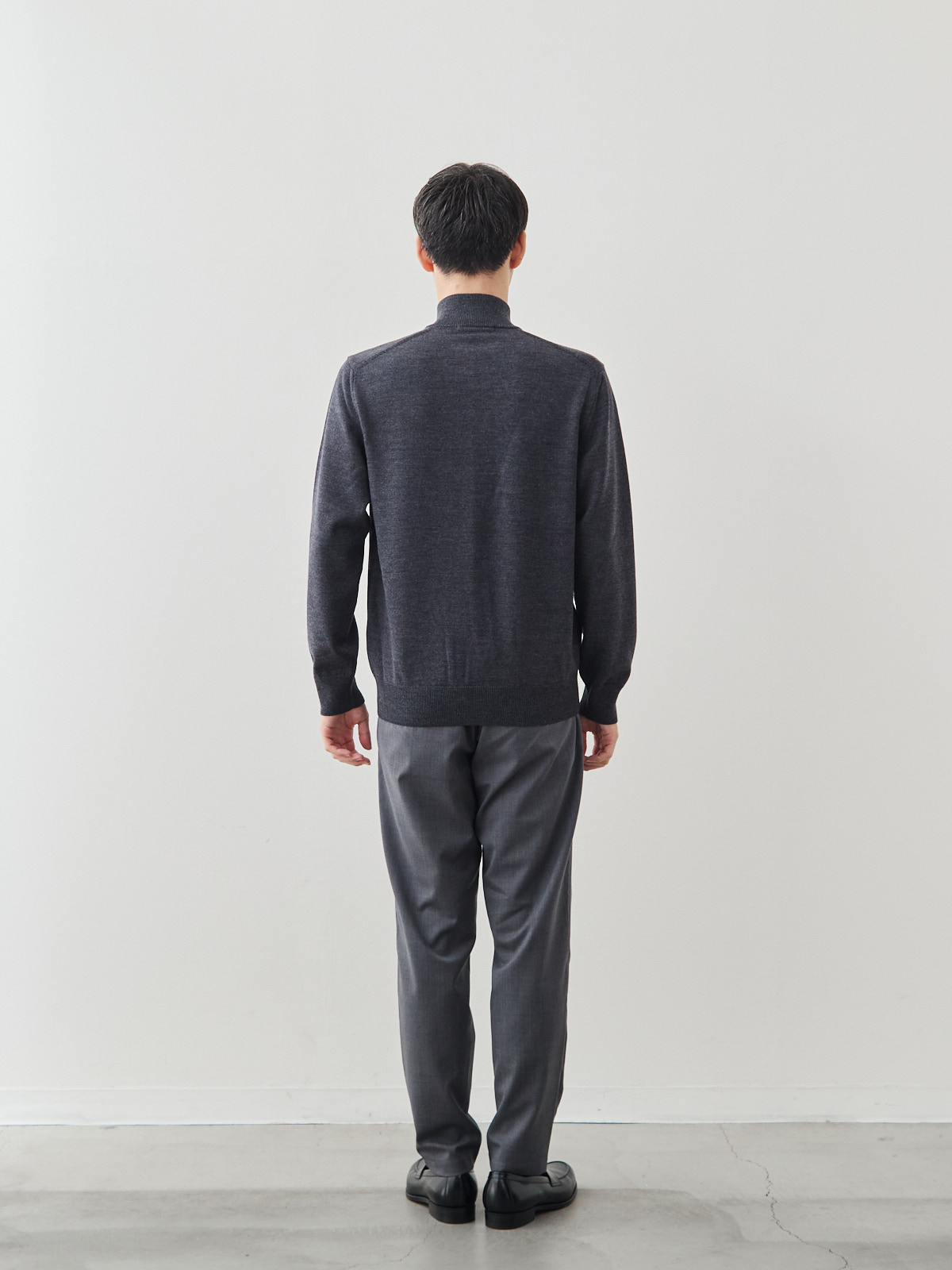 モデル 181cm 71kg サイズ LL