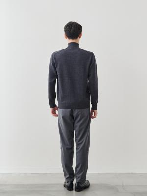 モデル 181cm 71kg サイズ L