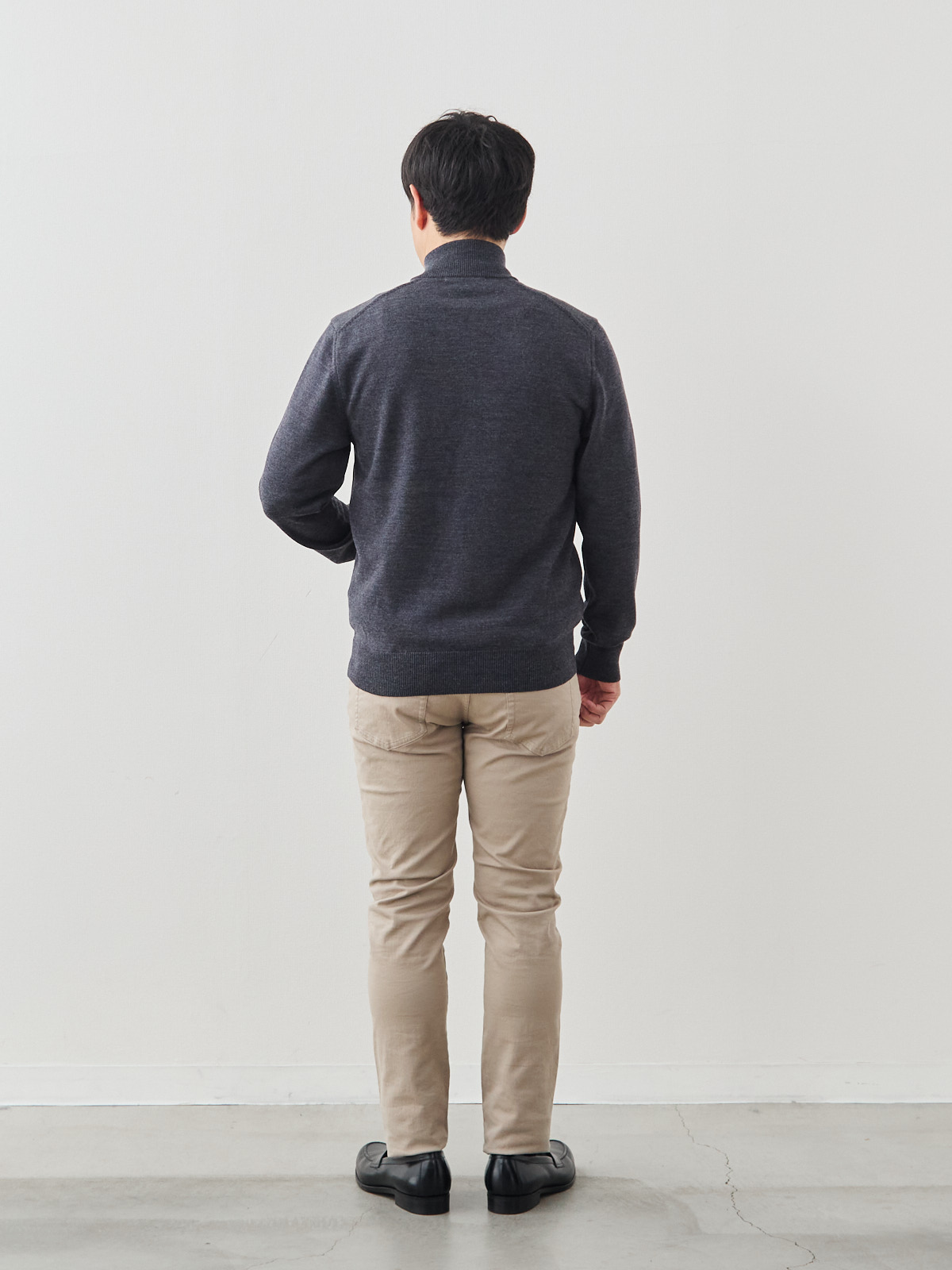 モデル 171cm 70kg サイズ L