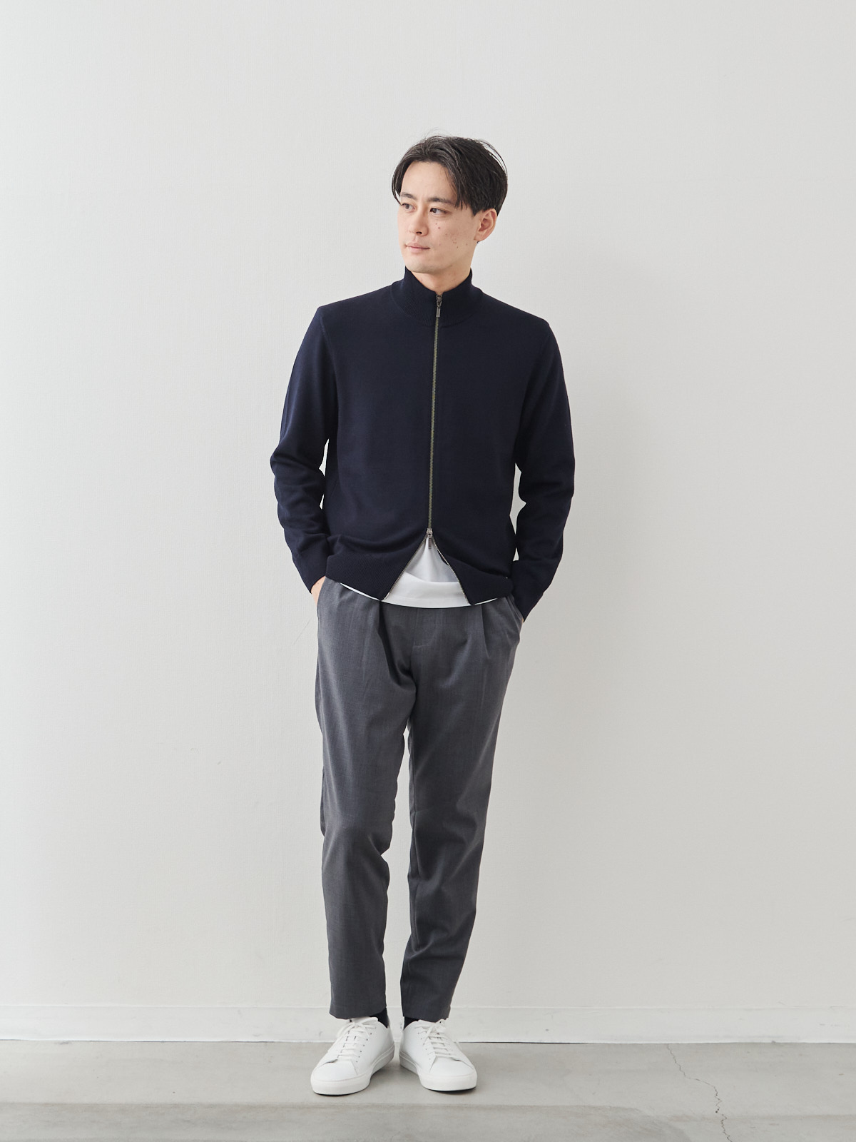 モデル 181cm 71kg サイズ L