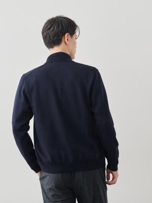 モデル 181cm 71kg サイズ L