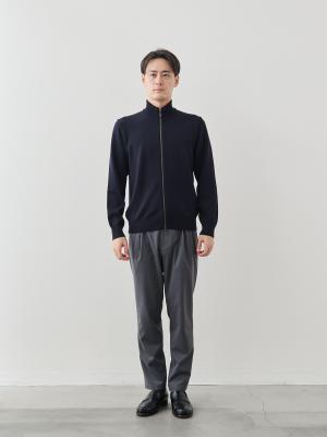 モデル 181cm 71kg サイズ L