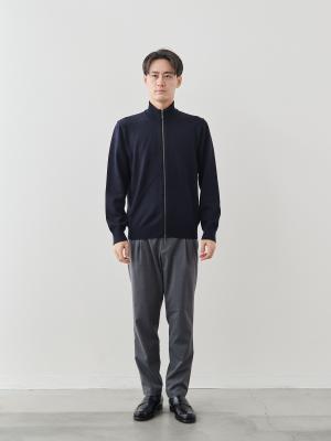 モデル 181cm 71kg サイズ LL