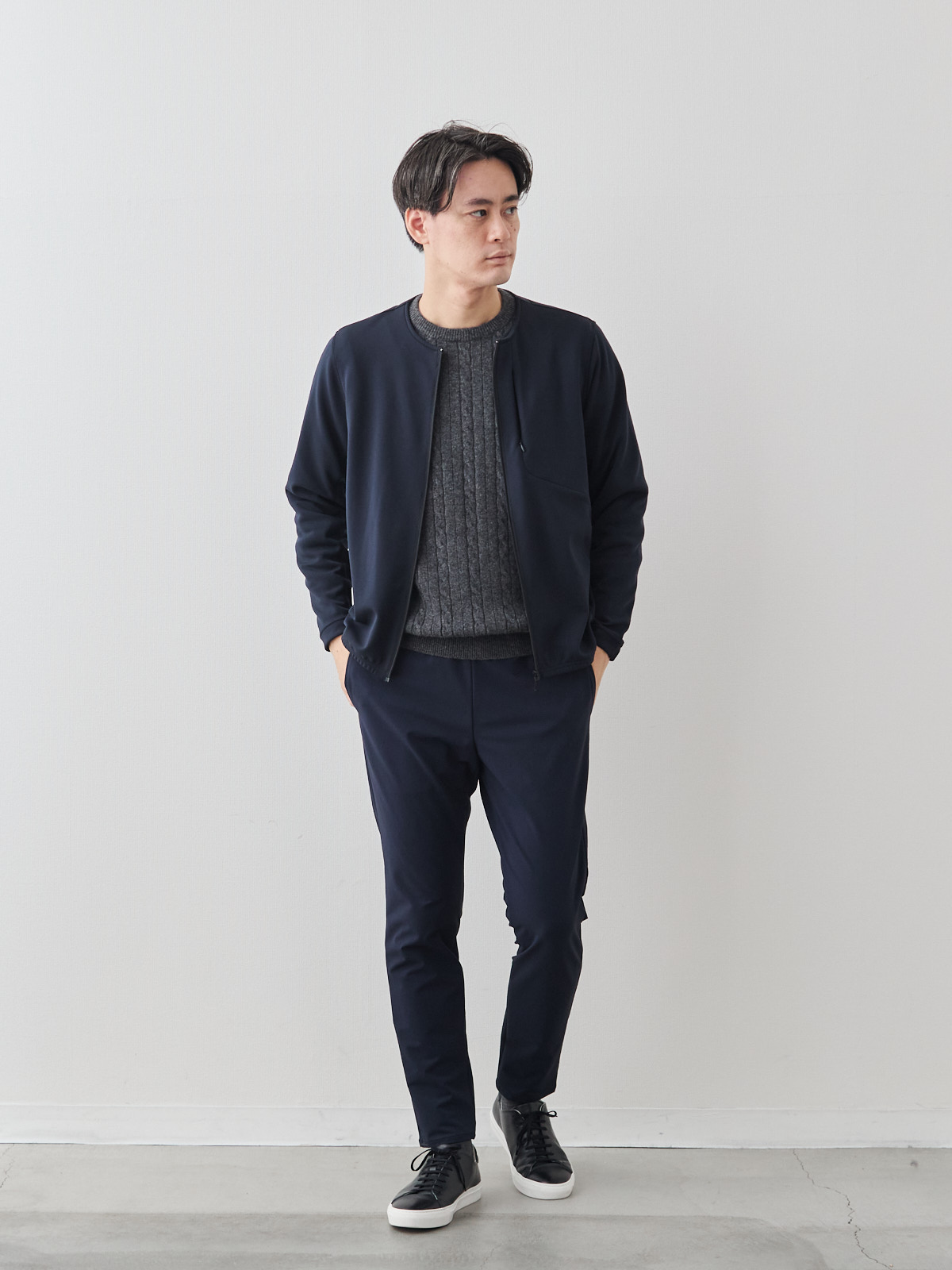 モデル 181cm 71kg サイズ L