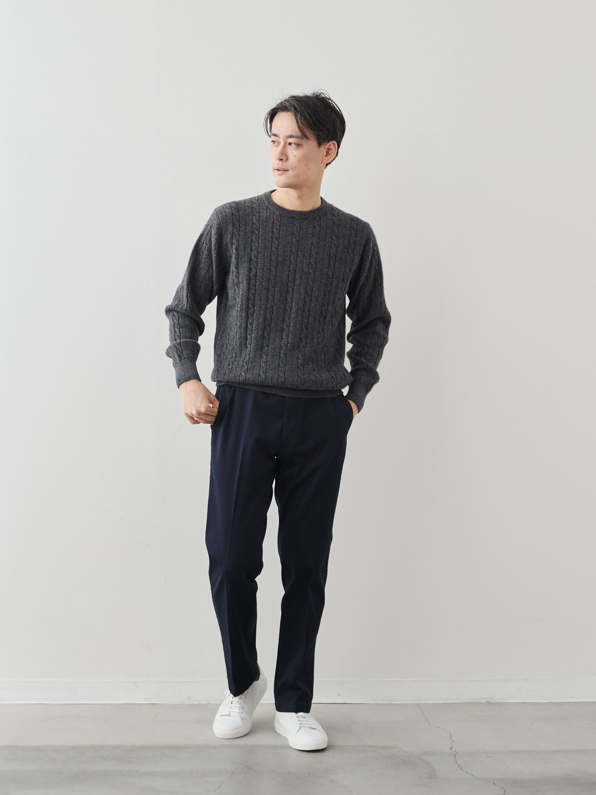 モデル 181cm 71kg サイズ L