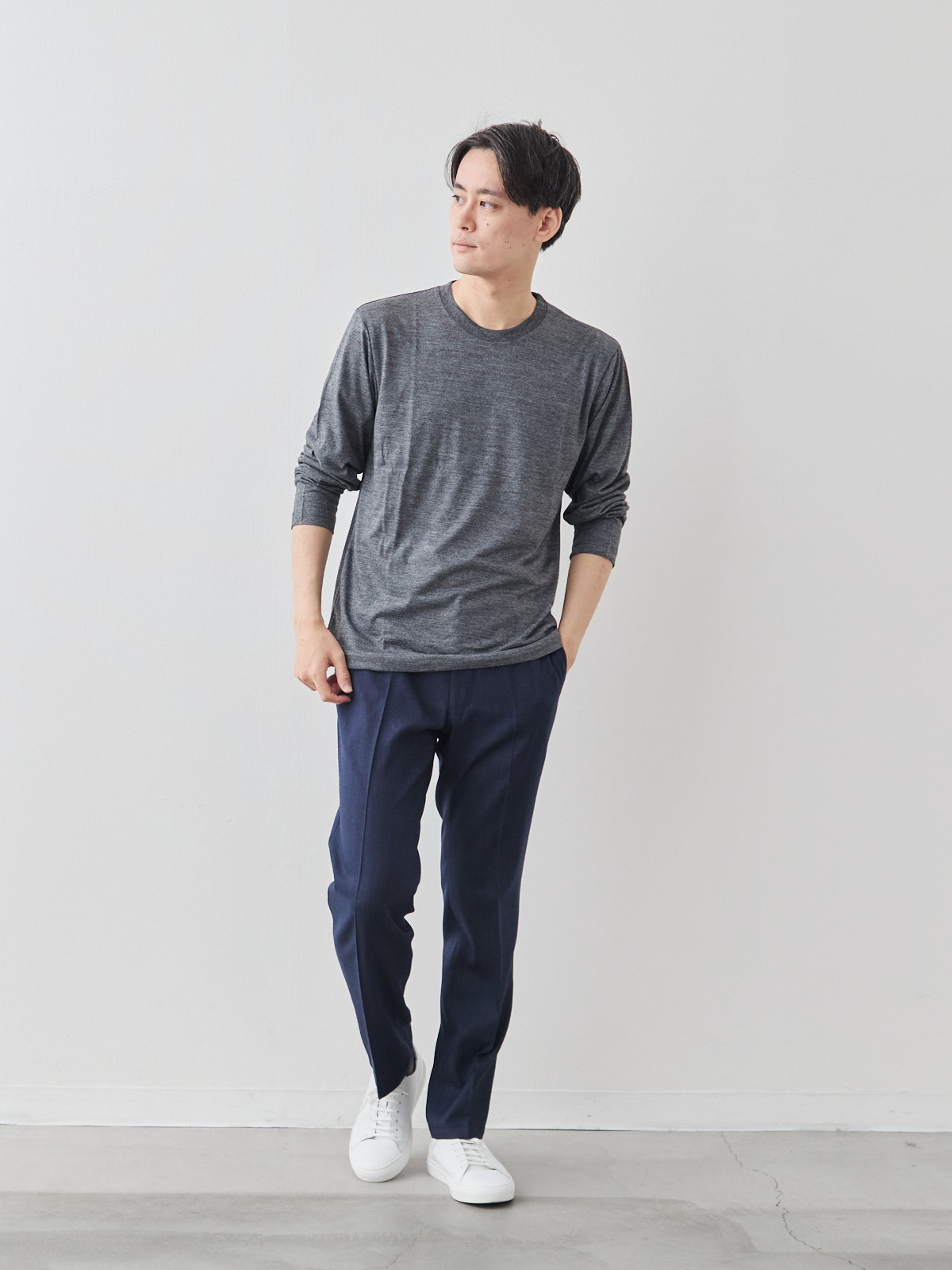 モデル 181cm 71kg サイズ L