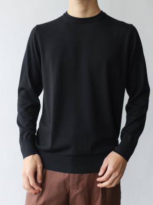 モデル 175cm 62kg サイズ M