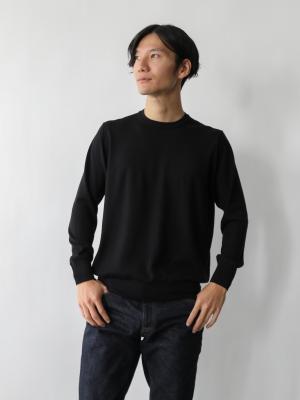 モデル 175cm 62kg サイズ M