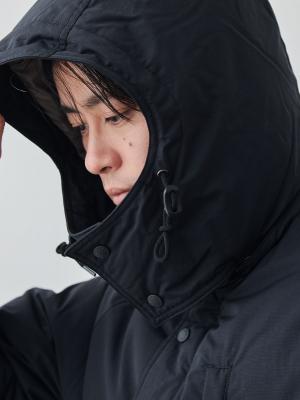 モデル 181cm 71kg サイズ L