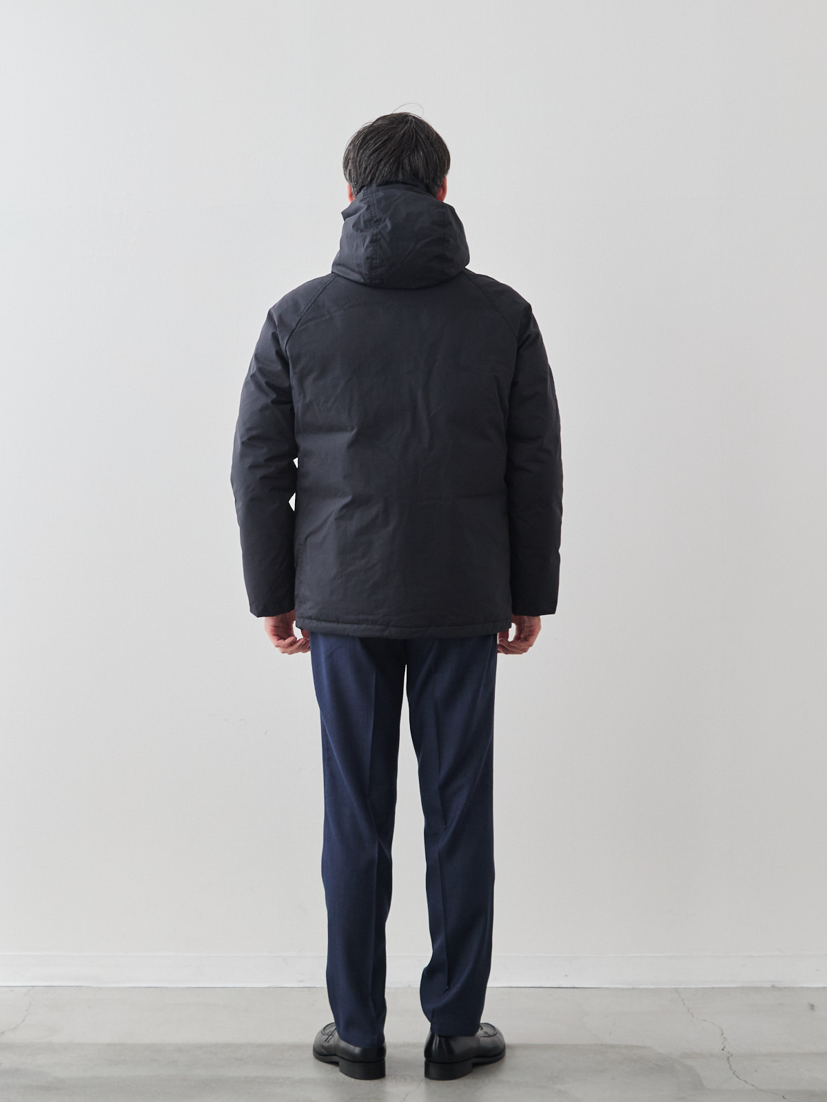 モデル 181cm 71kg サイズ M