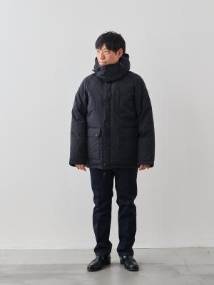 モデル 171cm 70kg サイズ L