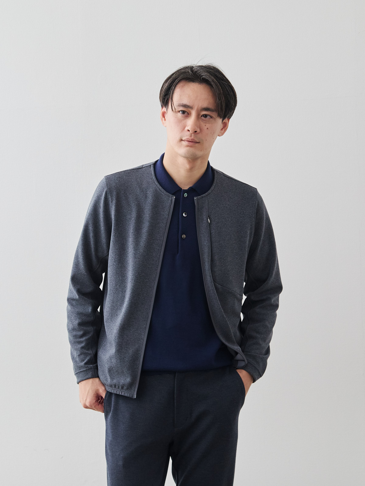 モデル 181cm 71kg サイズ L