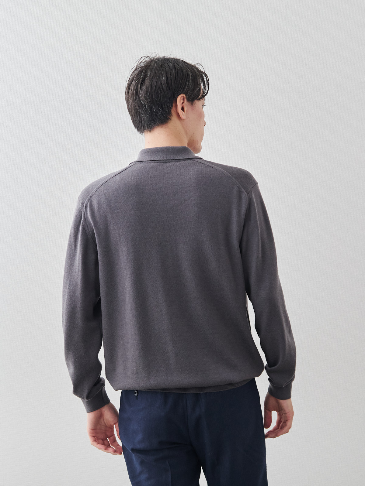 モデル 181cm 71kg サイズ L