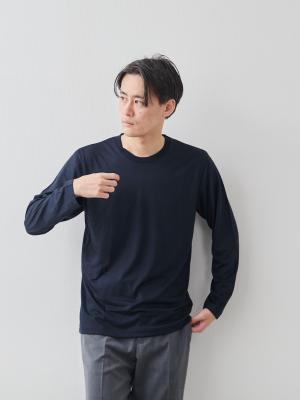 モデル 181cm 71kg サイズ L