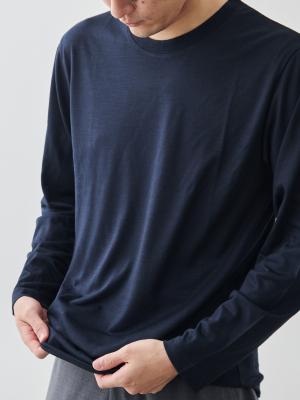 モデル 181cm 71kg サイズ L