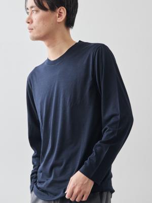 モデル 181cm 71kg サイズ L