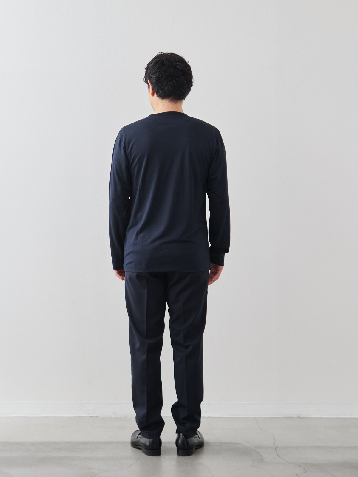 モデル 171cm 70kg サイズ L