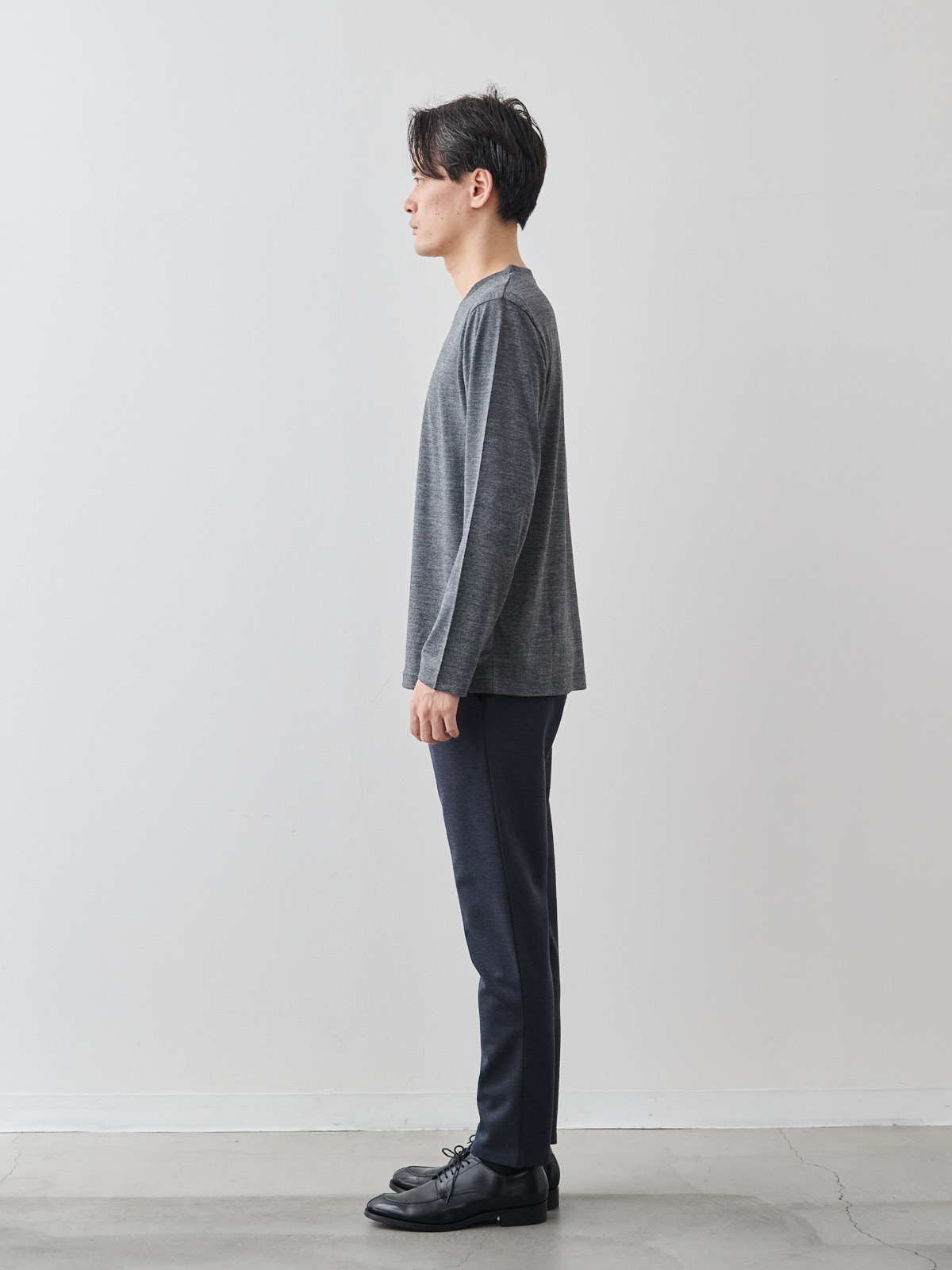 モデル 181cm 71kg サイズ L