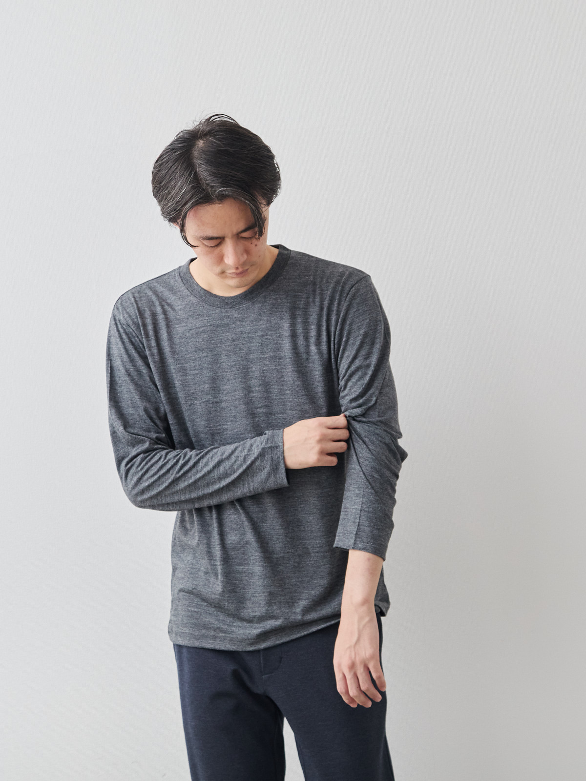 モデル 181cm 71kg サイズ L