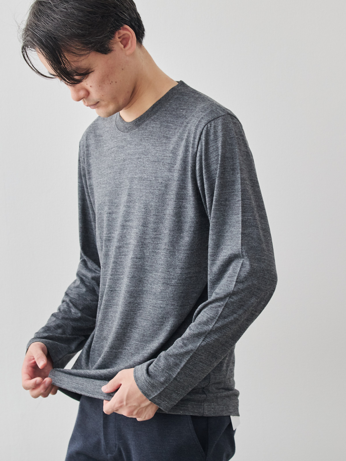 モデル 181cm 71kg サイズ L