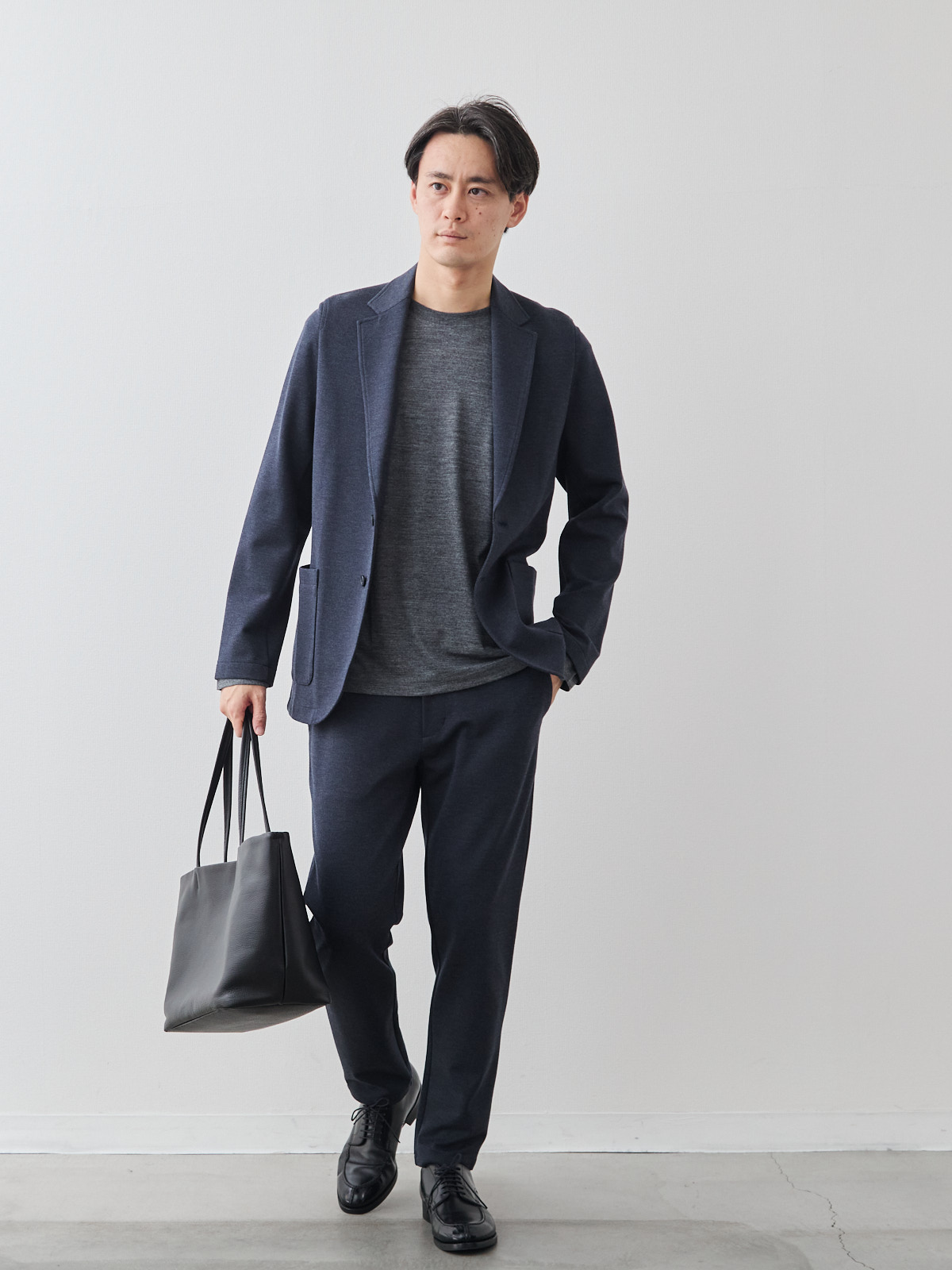 モデル 181cm 71kg サイズ L