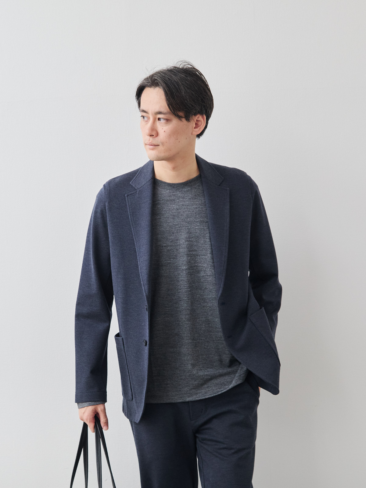 モデル 181cm 71kg サイズ L