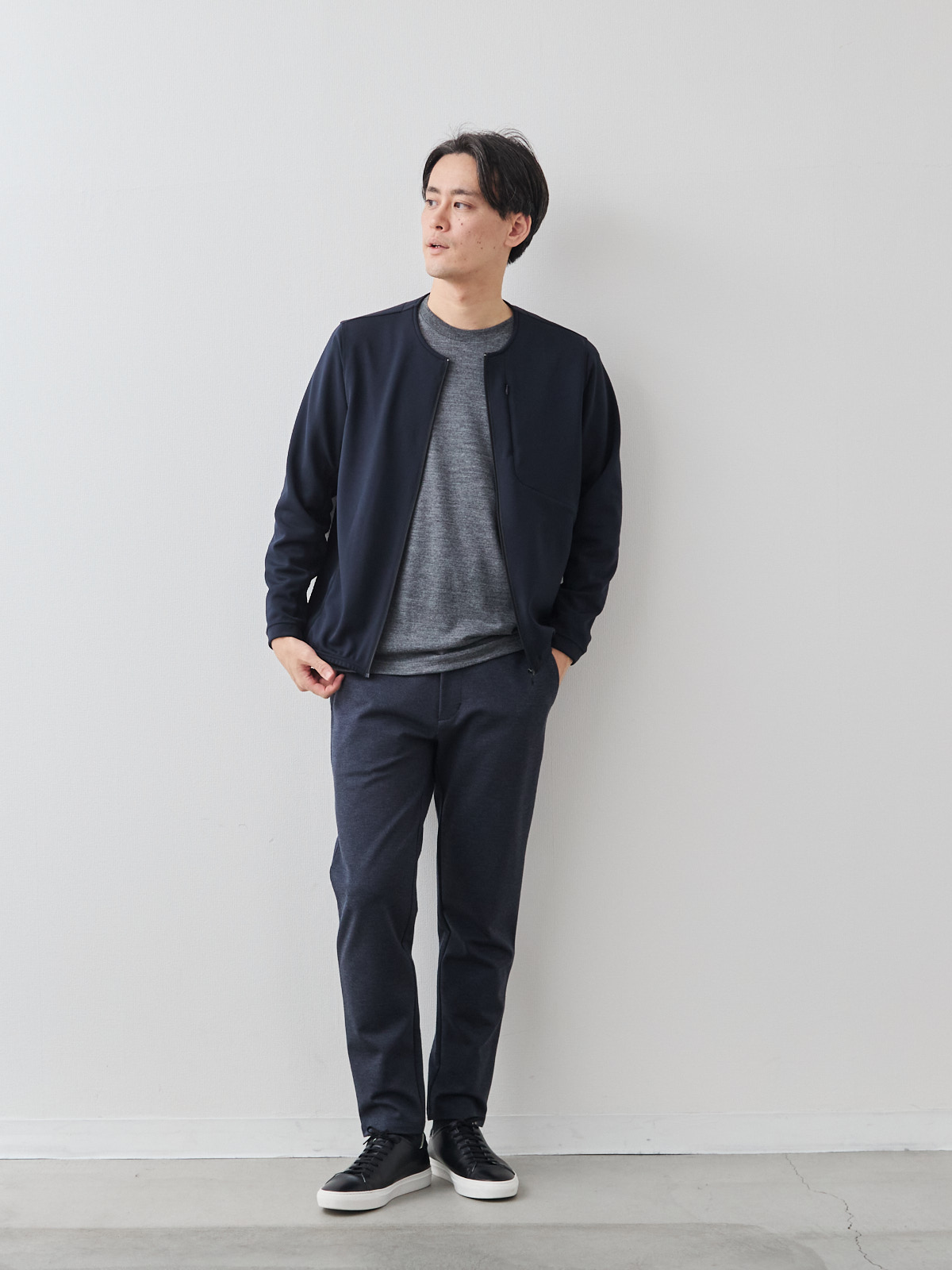 モデル 181cm 71kg サイズ L