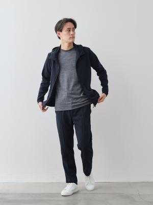 モデル 181cm 71kg サイズ L