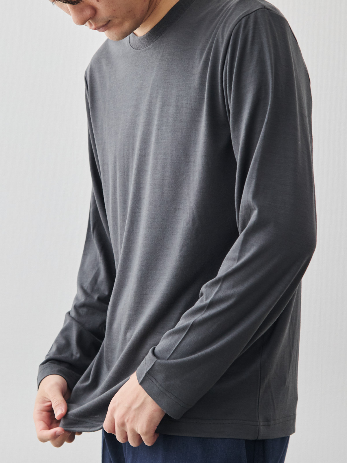 モデル 181cm 71kg サイズ L