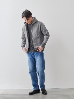 モデル 181cm 71kg サイズ L