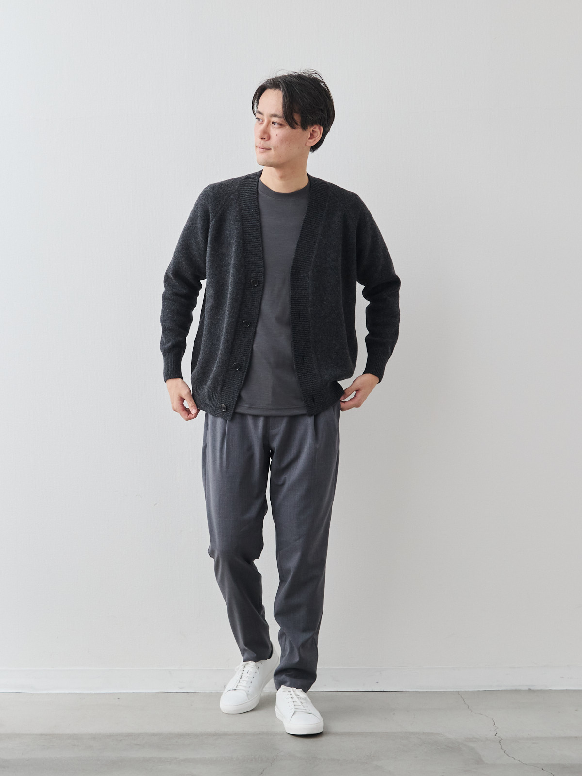 モデル 181cm 71kg サイズ L