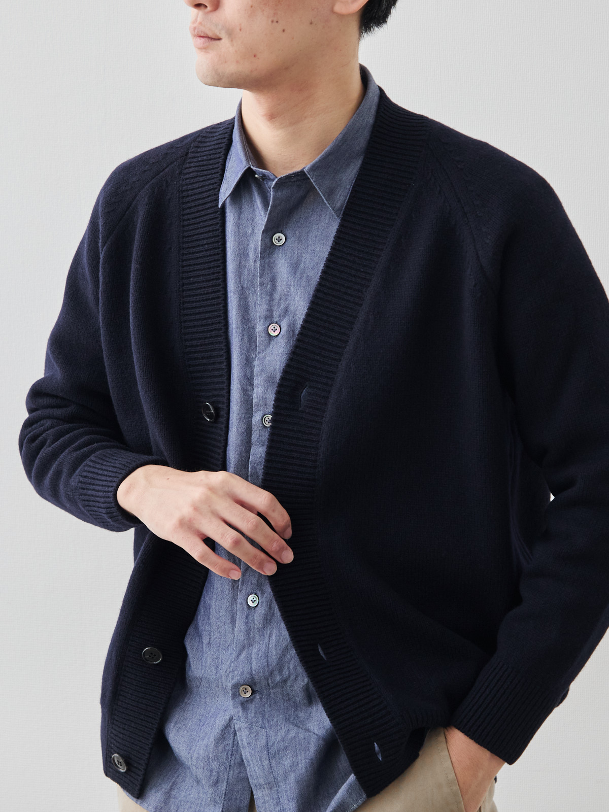 カシミヤブレンド Premium ローゲージ・カーディガン/ネイビー