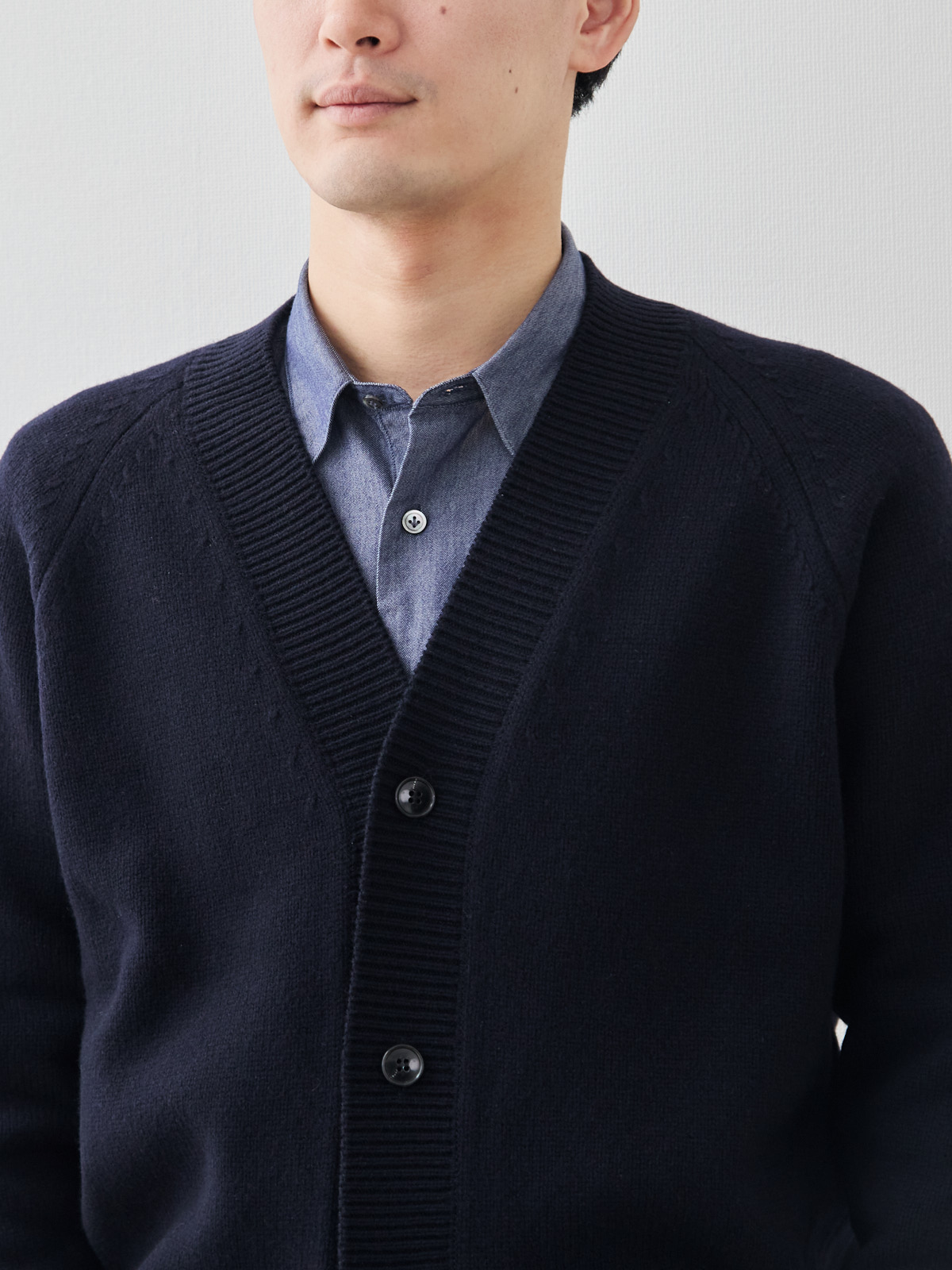 カシミヤブレンド Premium ローゲージ・カーディガン/ネイビー