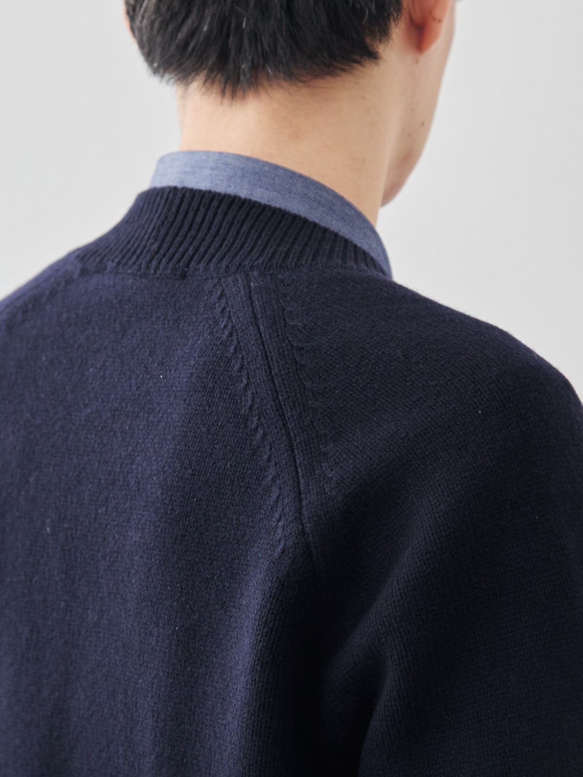 カシミヤブレンド Premium ローゲージ・カーディガン/ネイビー