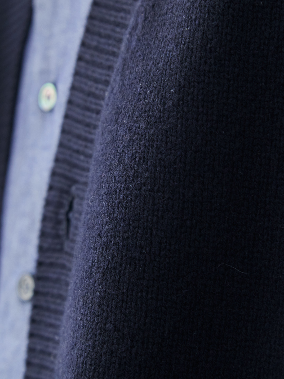 カシミヤブレンド Premium ローゲージ・カーディガン/ネイビー