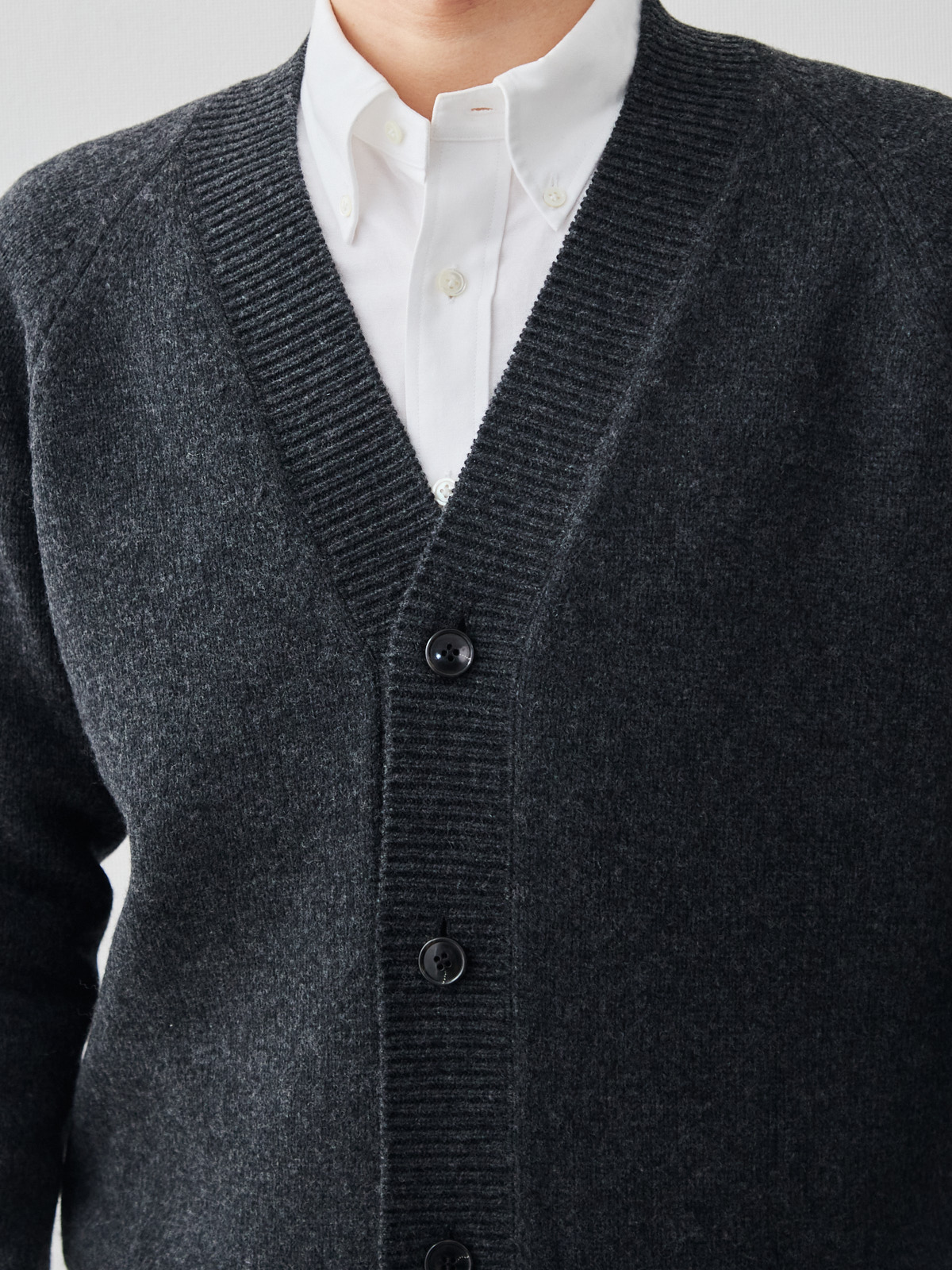 カシミヤブレンド Premium ローゲージ・カーディガン/チャコールグレー