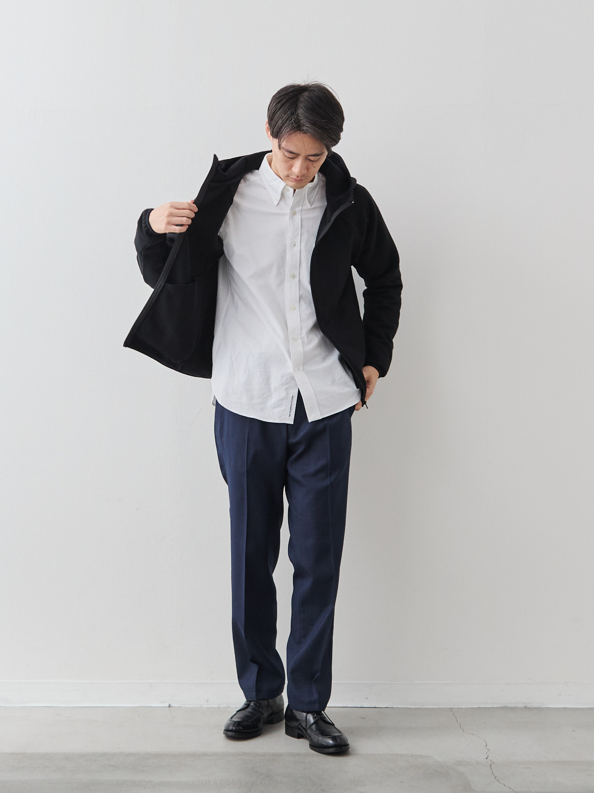 モデル 181cm 71kg サイズ L