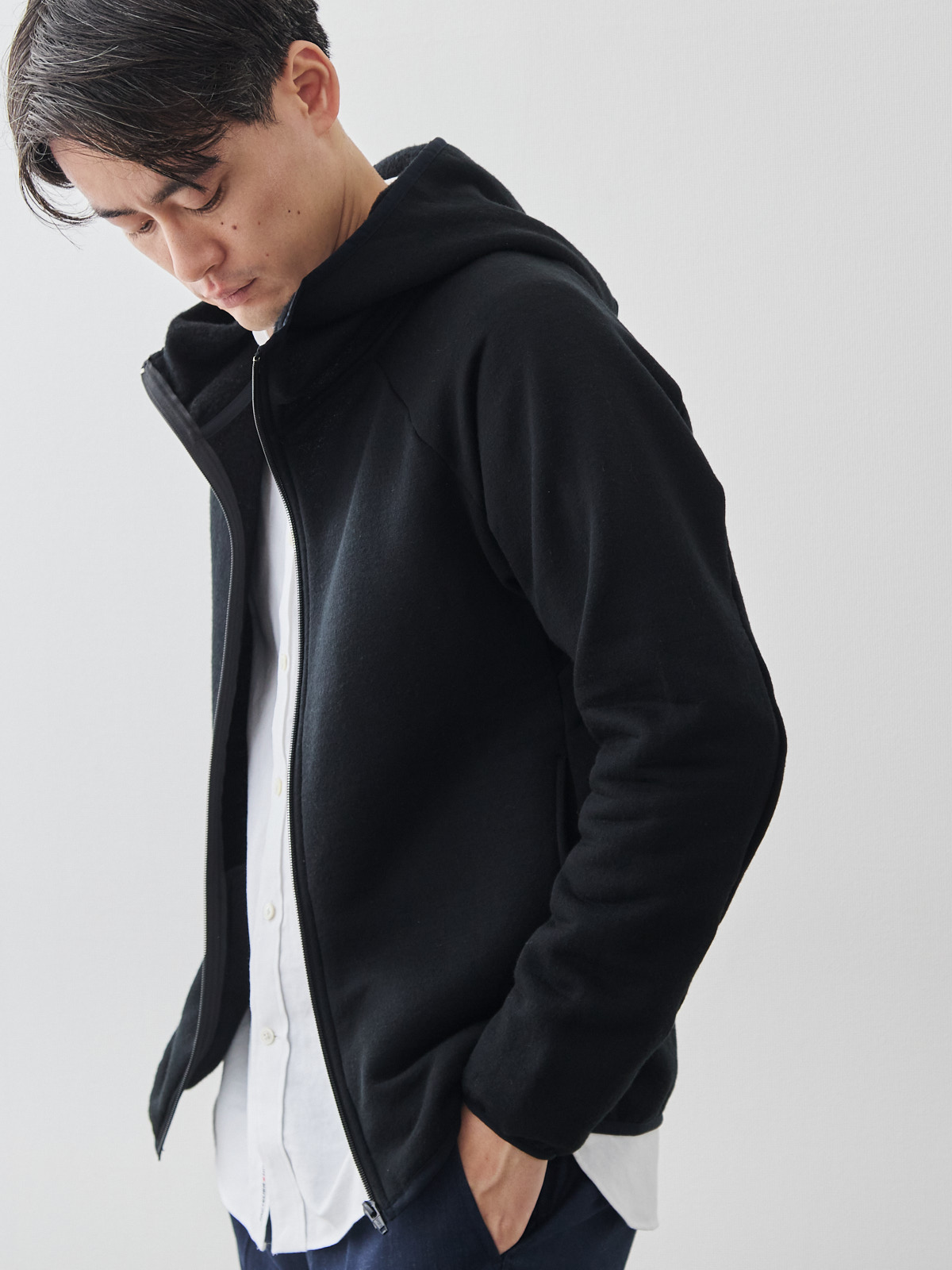 モデル 181cm 71kg サイズ L